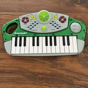 Kawasaki Electronic Toy Keyboard 25 Key Piano Drum 8 Instruments 8 Rhythms 1999
